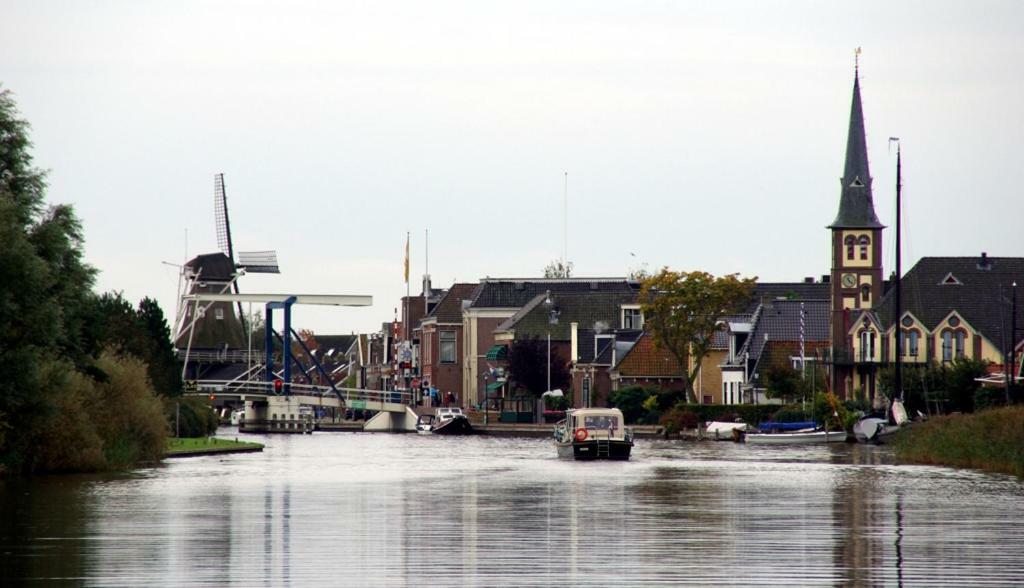 Vila De Rakken Woudsend Exteriér fotografie